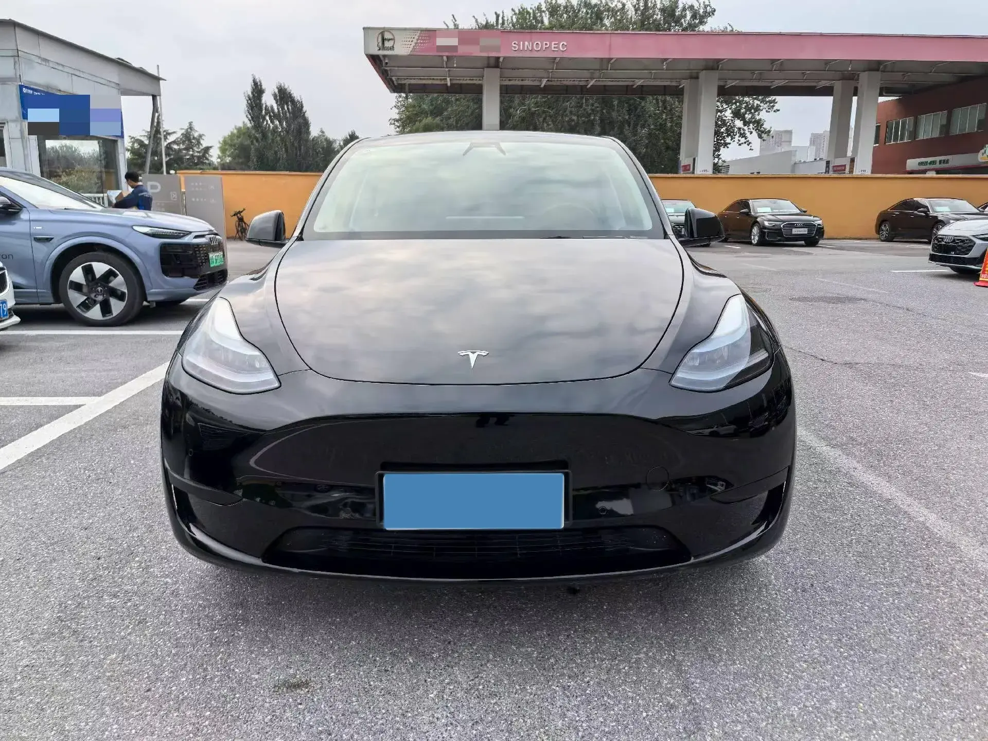 2022 TESLA MODEL thumbnail 2