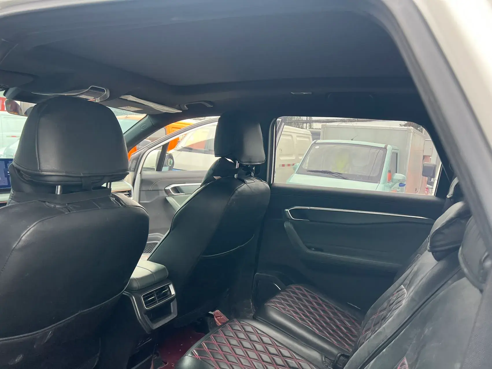 2023 GEELY STARRAY thumbnail 4