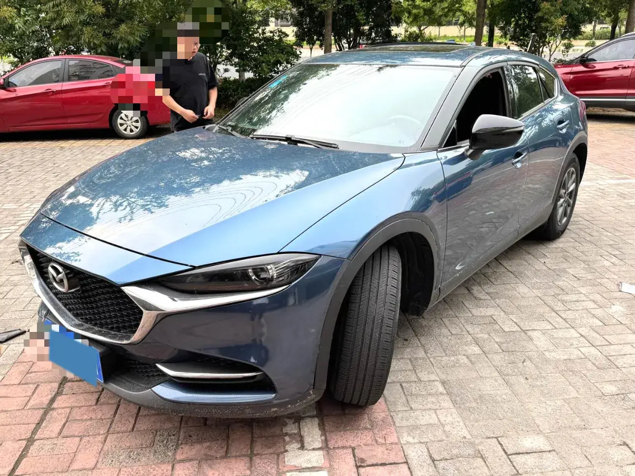 2020 MAZDA CX-4 view 1