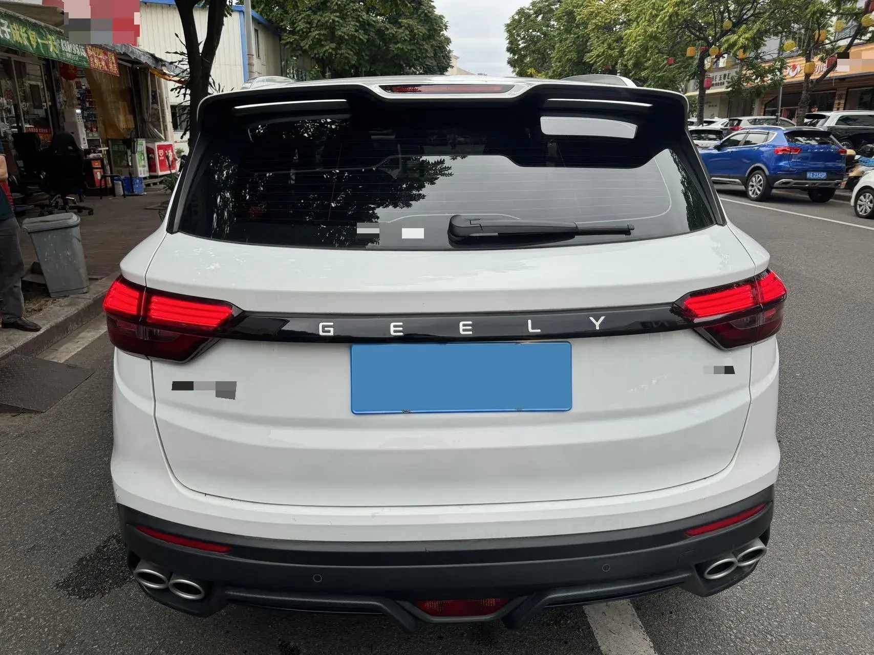 2023 GEELY COOLRAY thumbnail 4