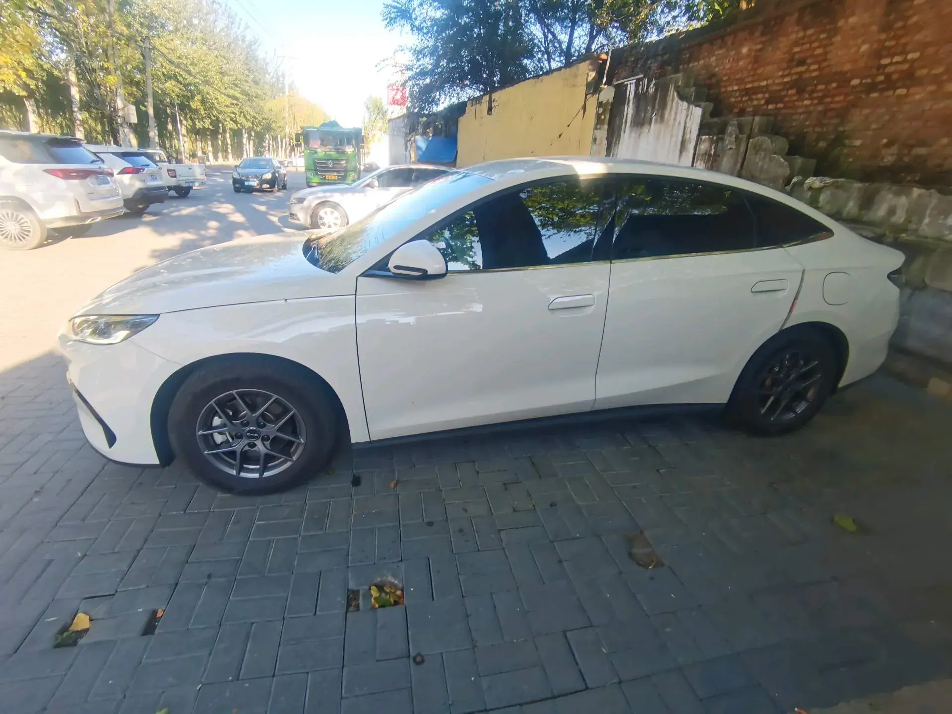 2024 BYD SEAL thumbnail 4