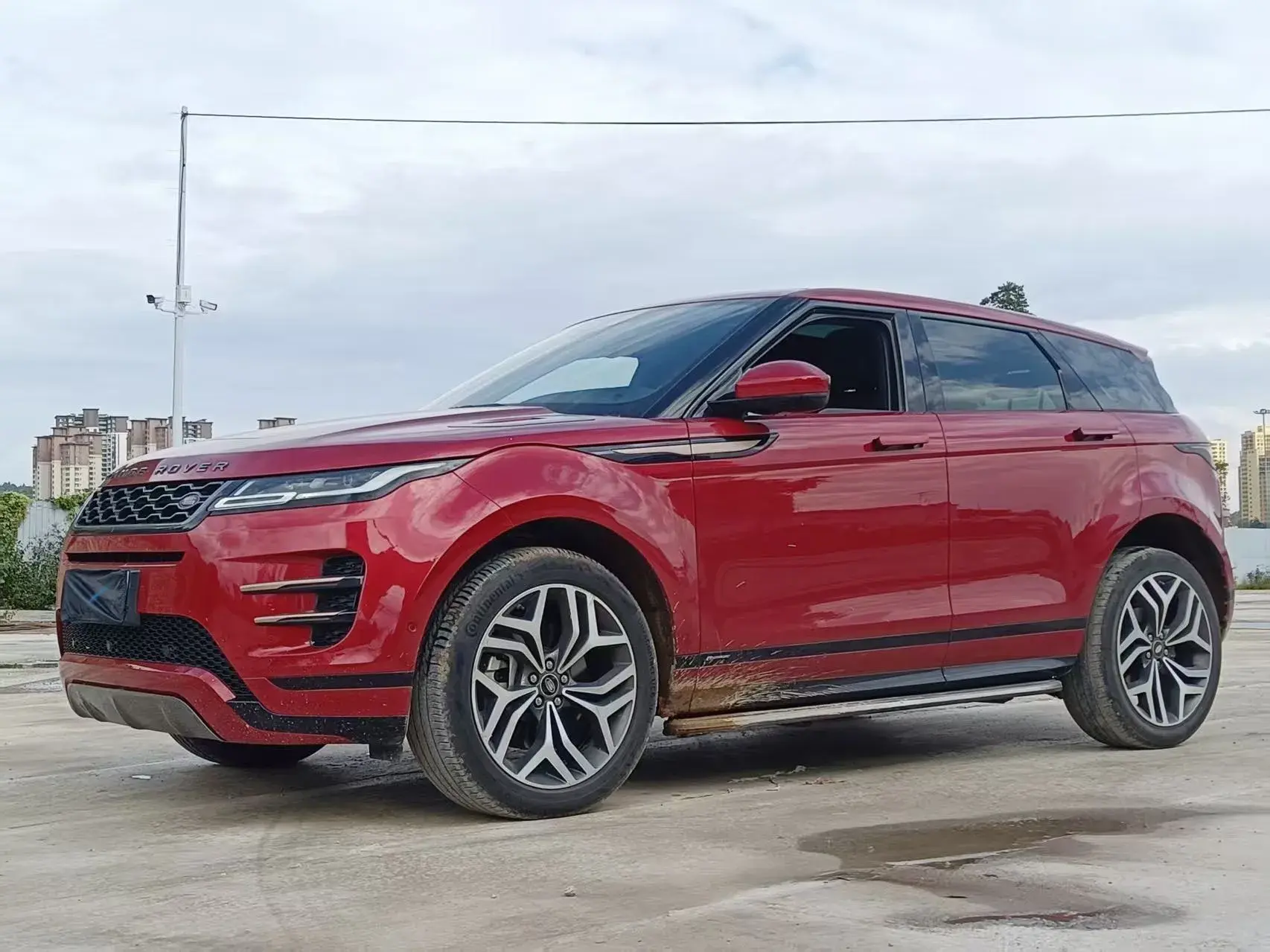 2020 LAND ROVER view 1