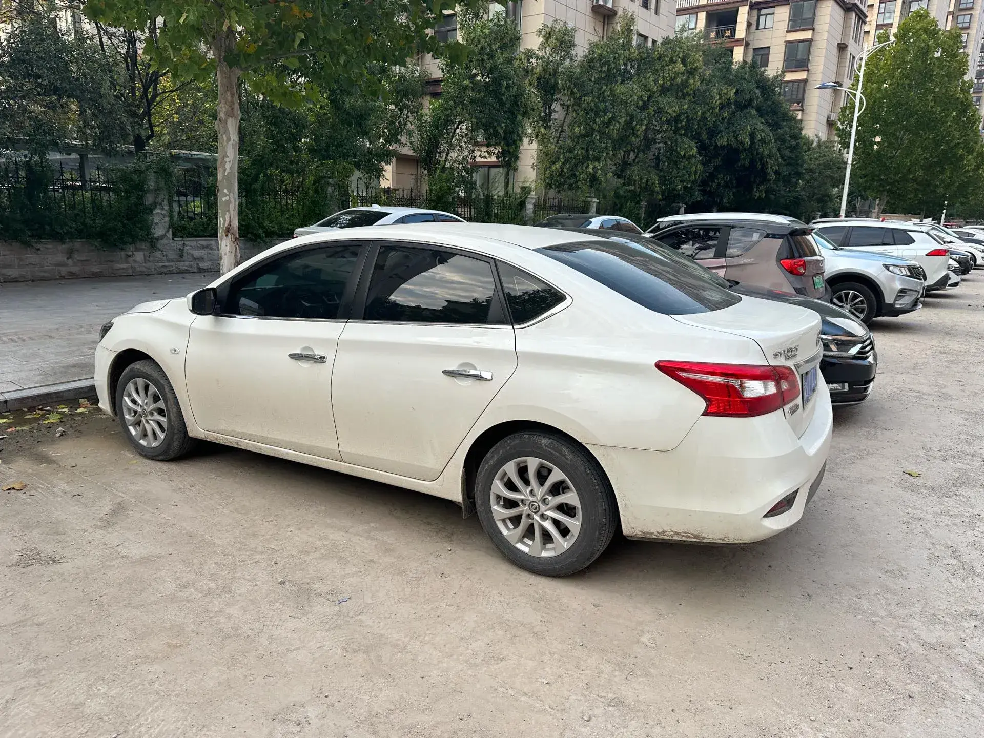 2024 NISSAN SYLPHY thumbnail 4