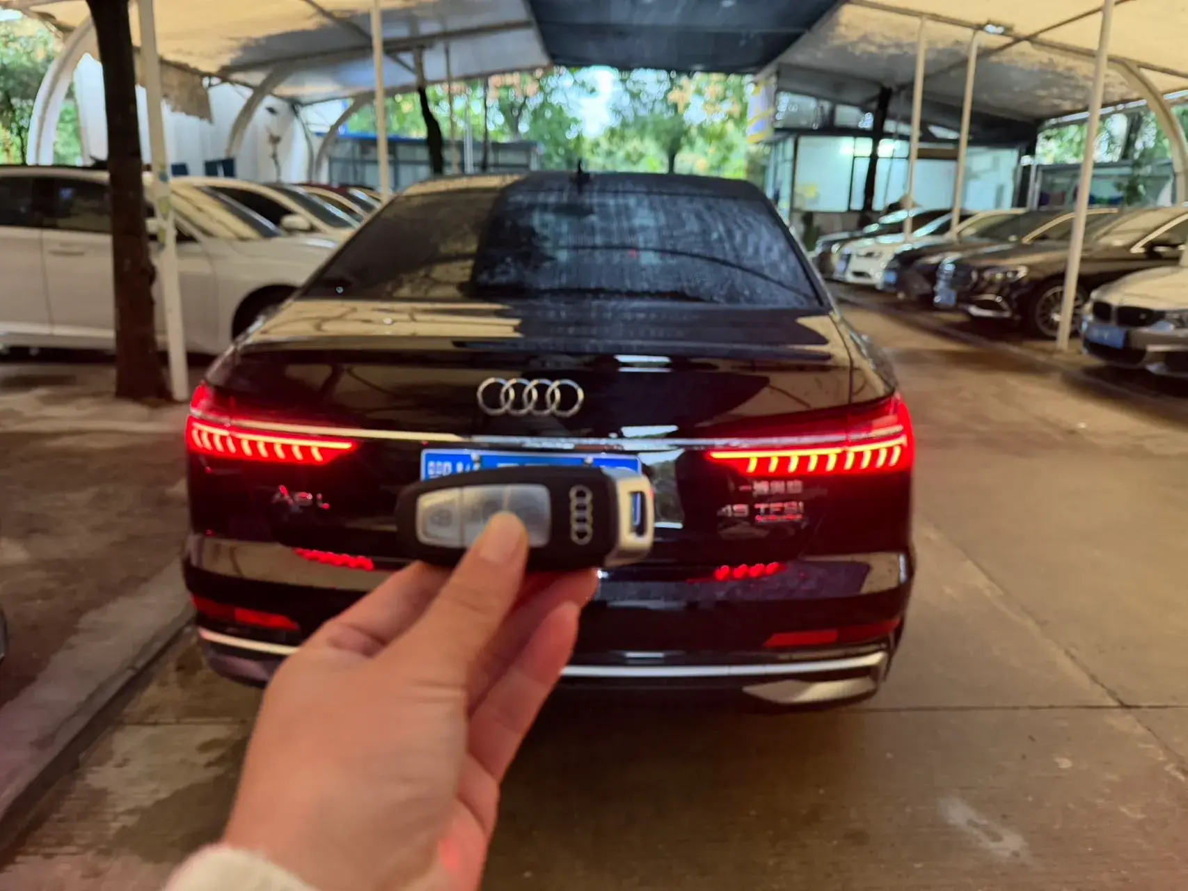 2024 AUDI A6L thumbnail 3