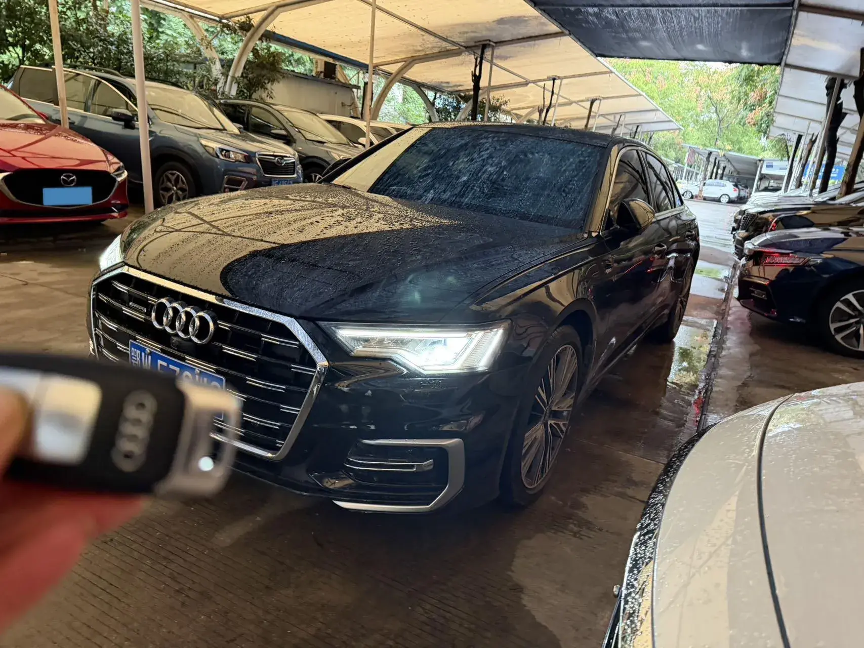 2024 AUDI A6L view 1