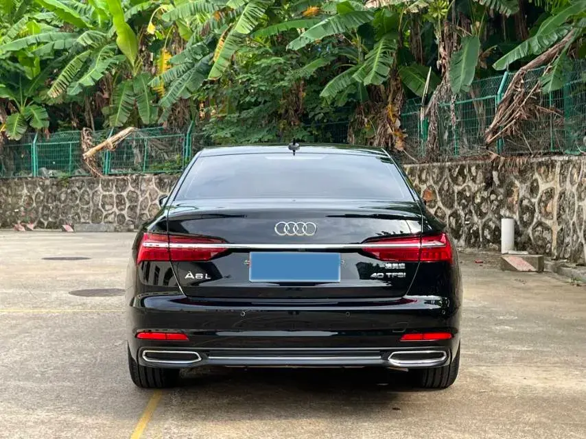 2021 AUDI A6L thumbnail 3