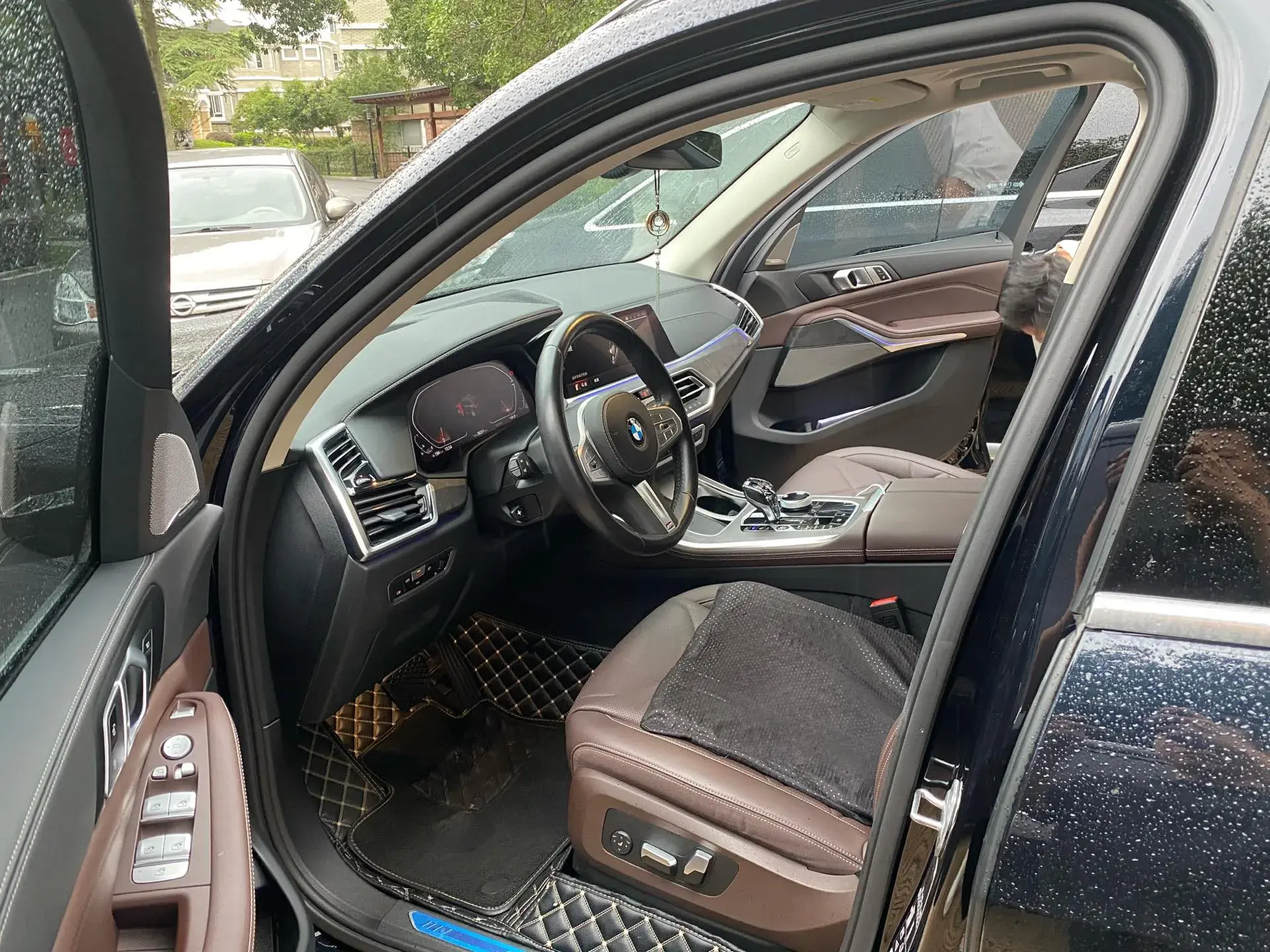 2022 BMW X5 thumbnail 3