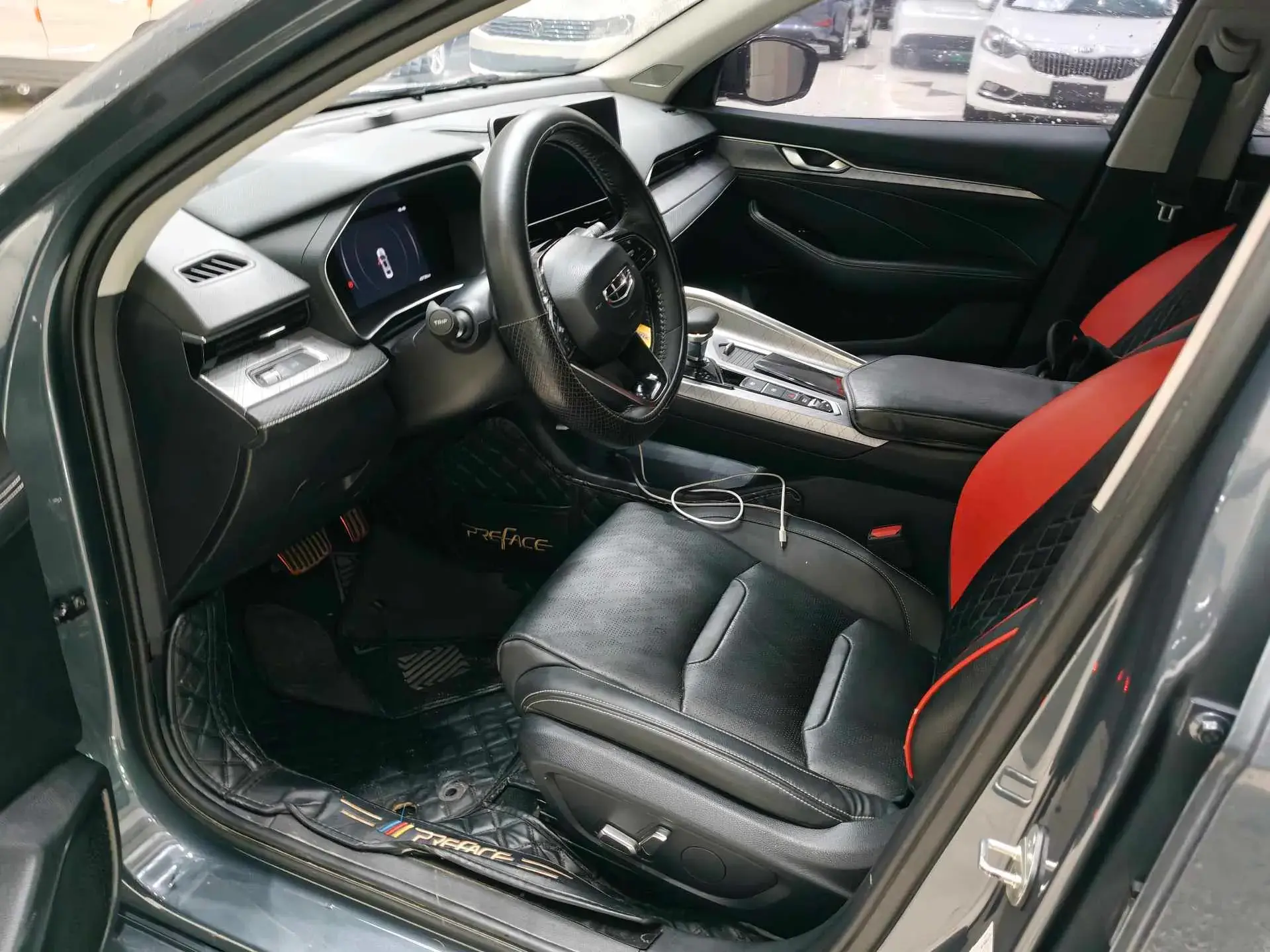 2020 GEELY TUGELLA thumbnail 2