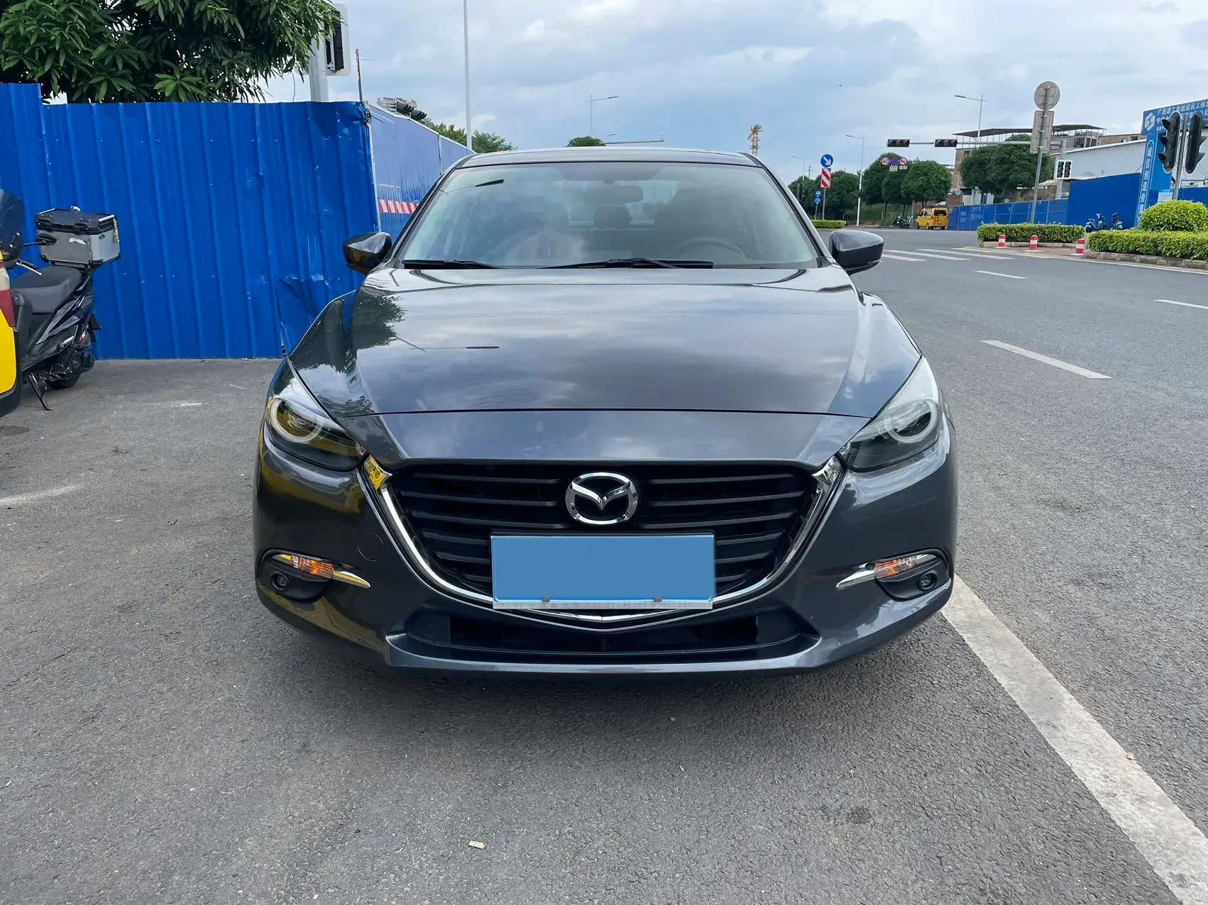 2017 MAZDA 3 thumbnail 2