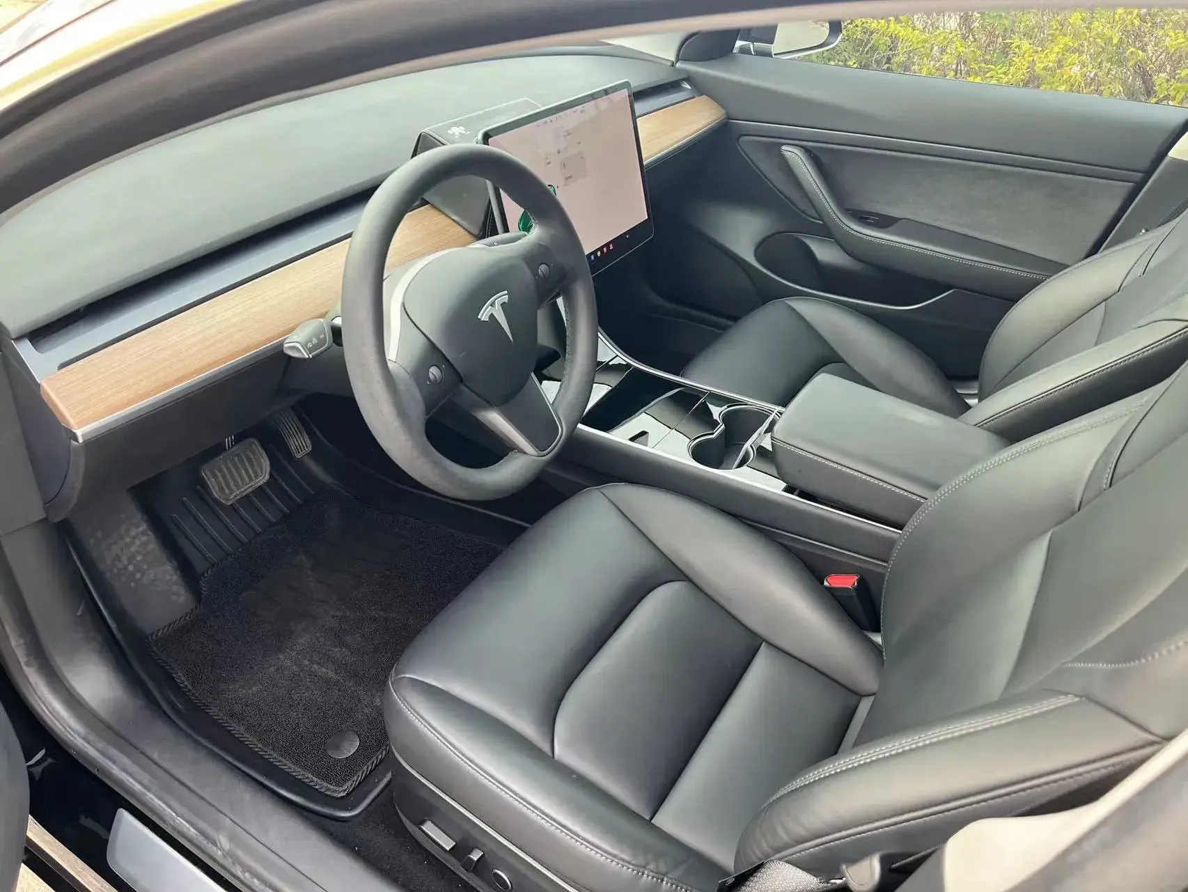 2020 TESLA MODEL thumbnail 4