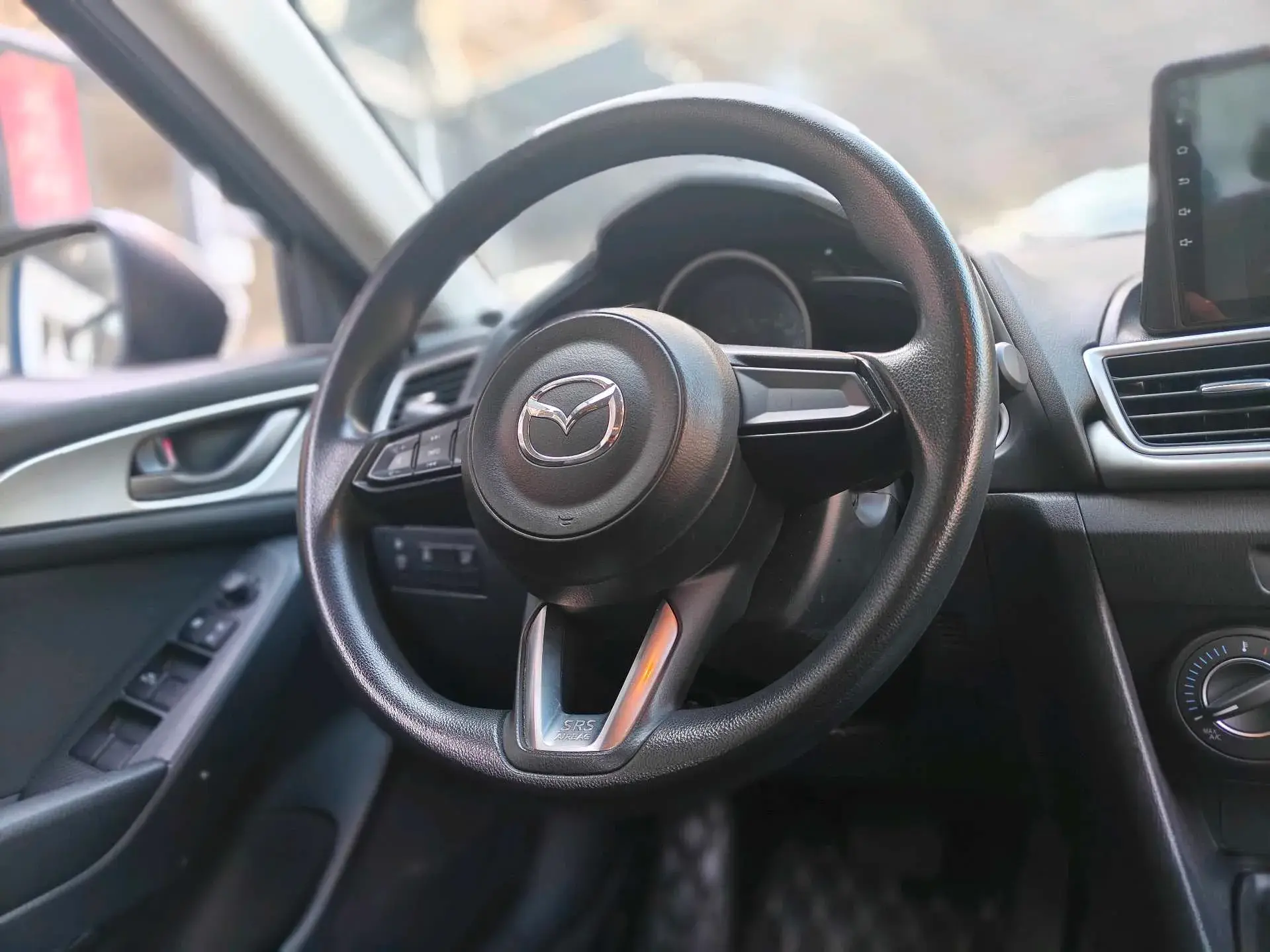 2019 MAZDA 3 thumbnail 4