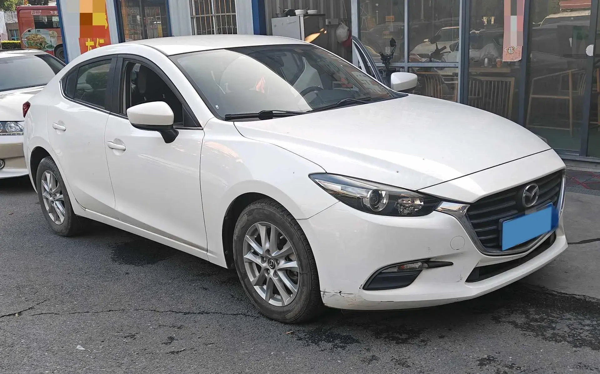 2019 MAZDA 3 thumbnail 2