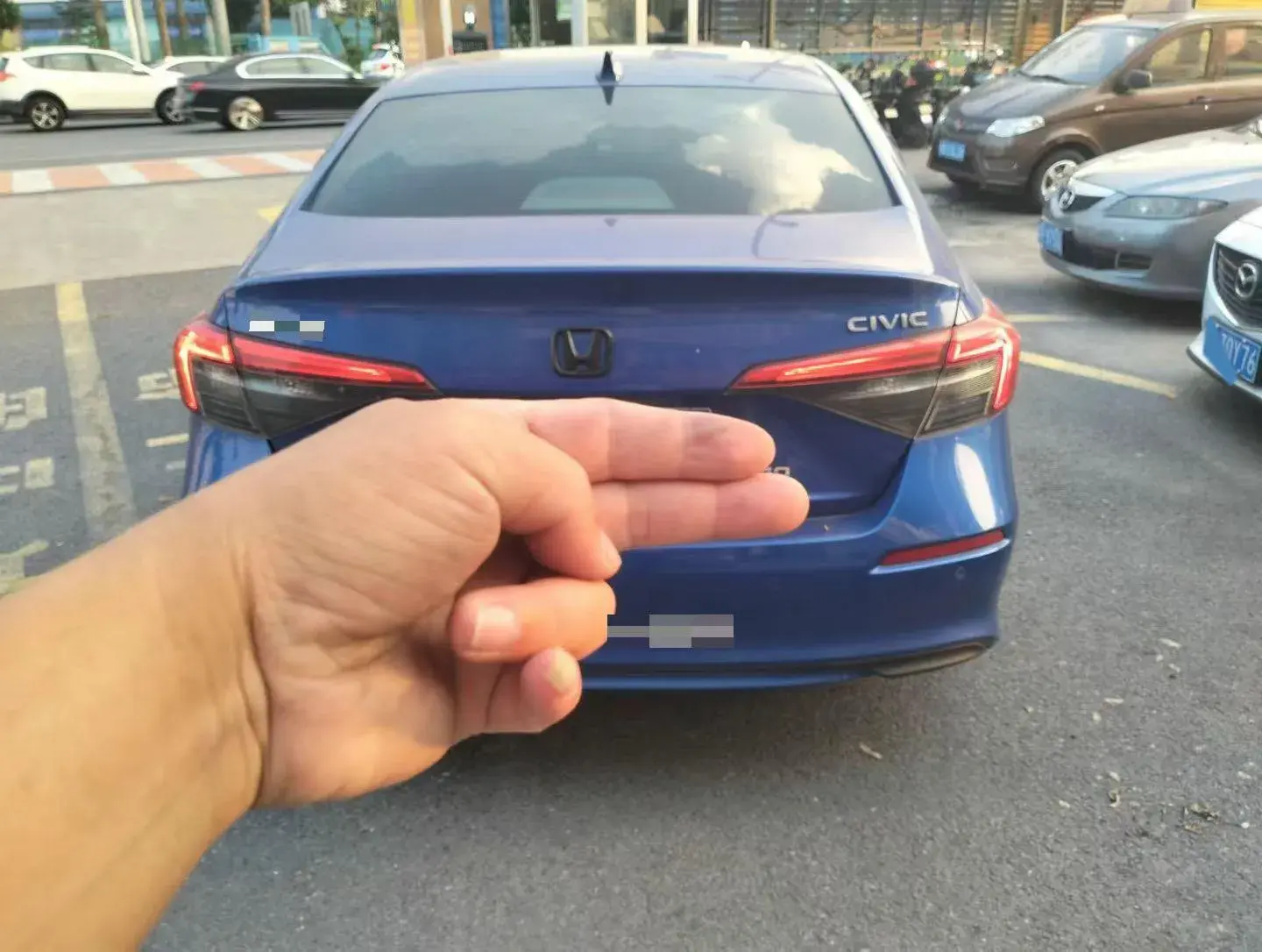 2022 HONDA CIVIC thumbnail 3