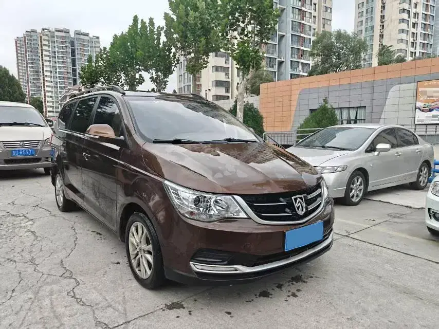 2019 BAOJUN 730 thumbnail 3