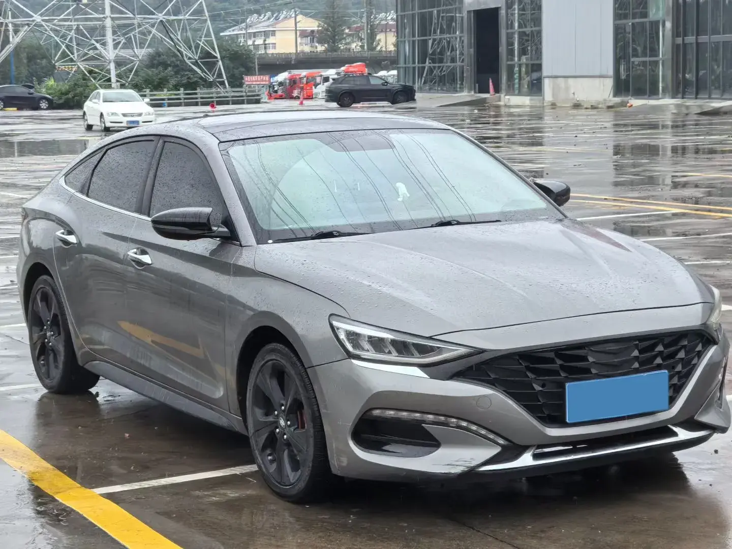 2019 HYUNDAI LA thumbnail 3