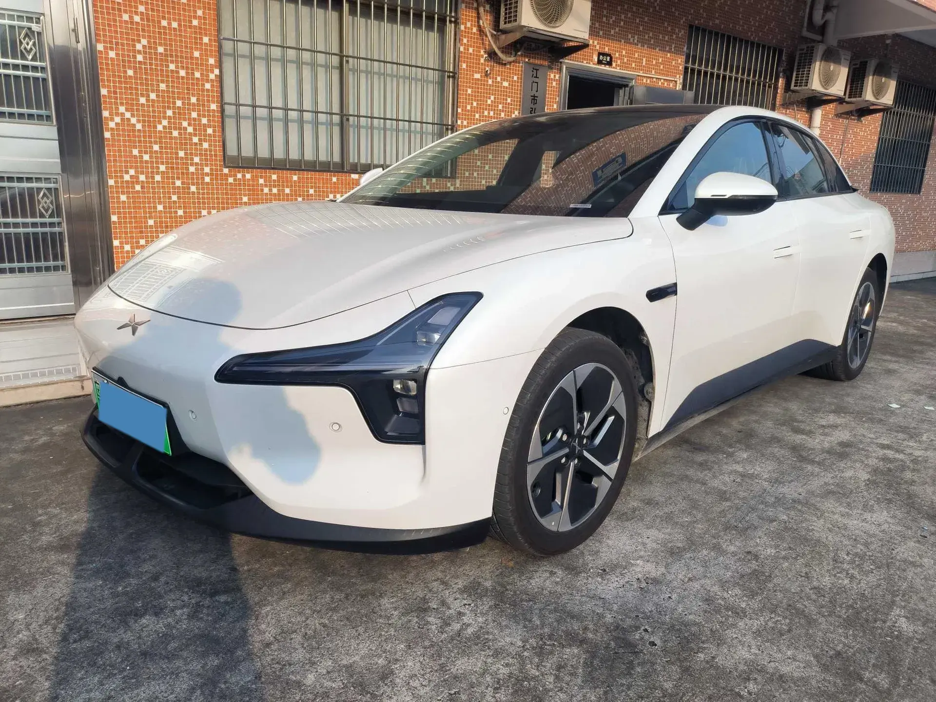 2024 XPENG MONA view 1