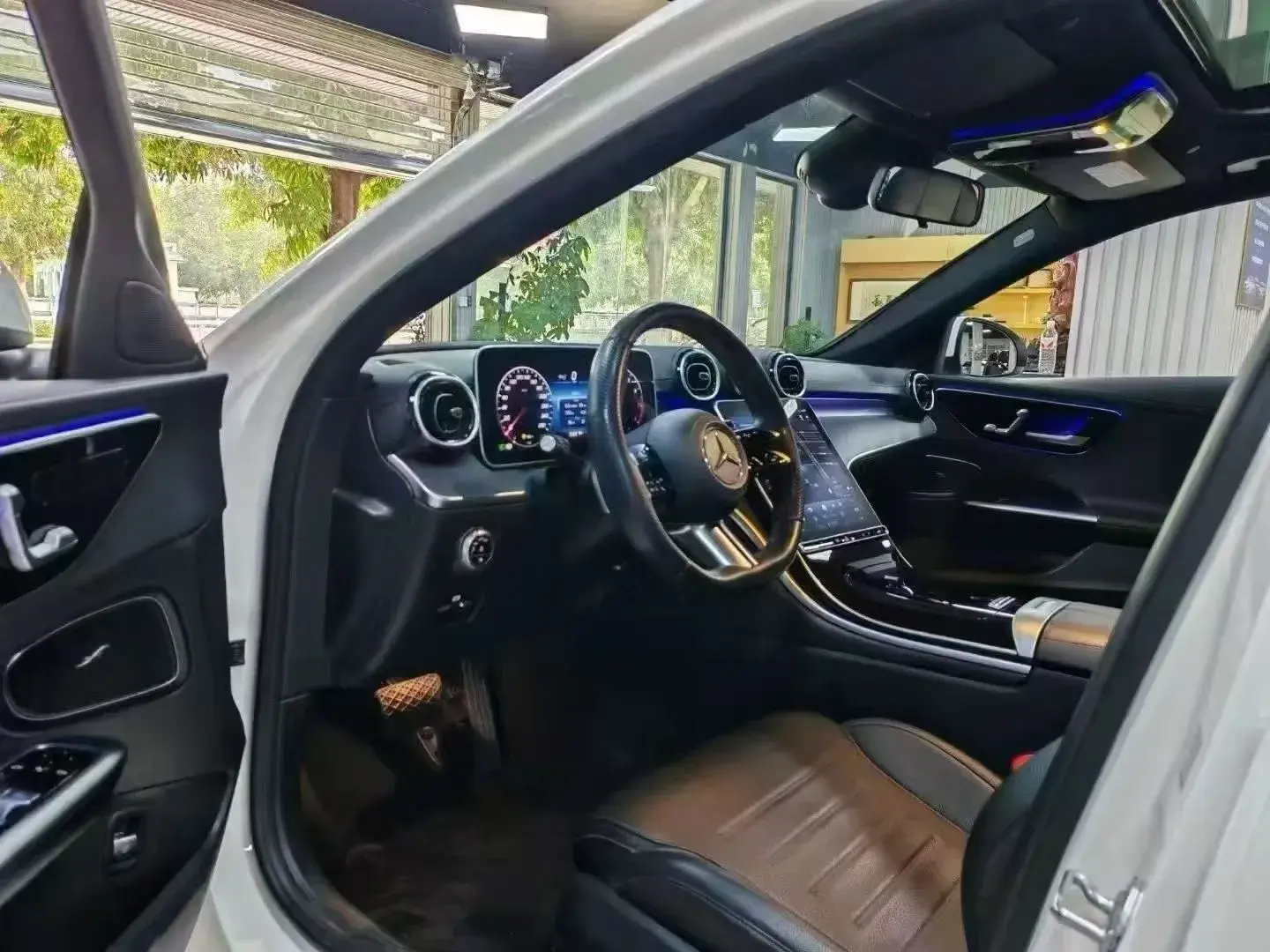 2023 MERCEDES-BENZ C thumbnail 2