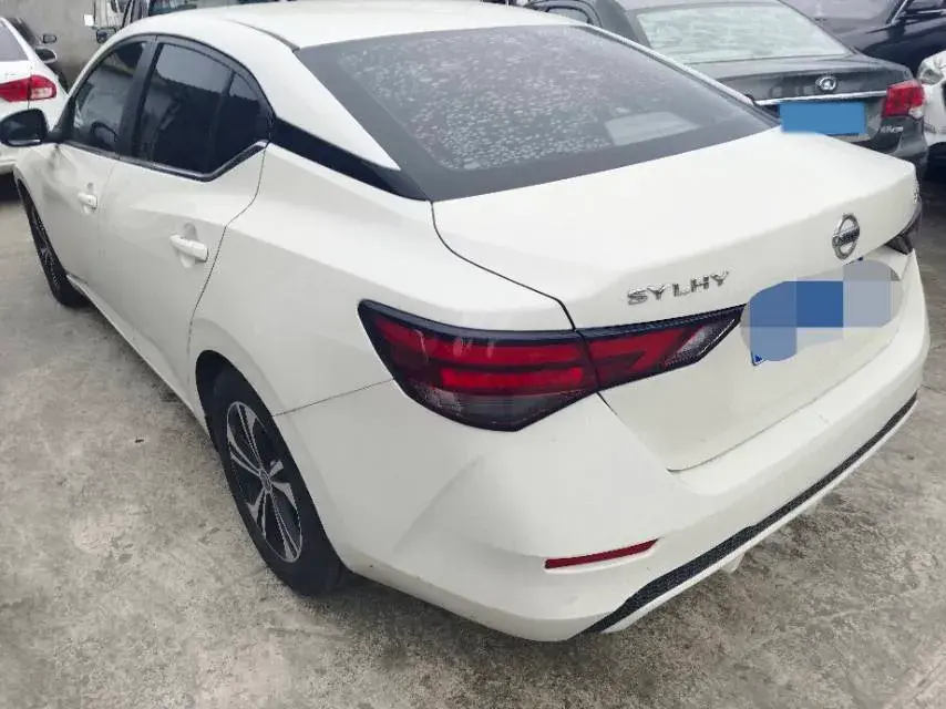 2021 NISSAN SYLPHY thumbnail 2