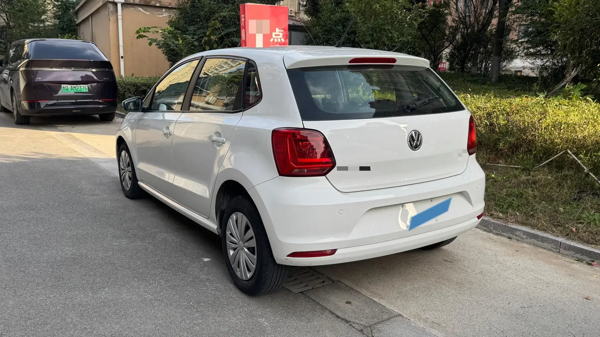 2018 VOLKSWAGEN POLO thumbnail 4