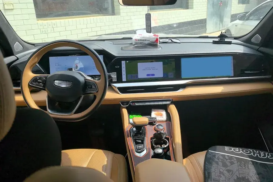 2024 GEELY MONJARO thumbnail 4