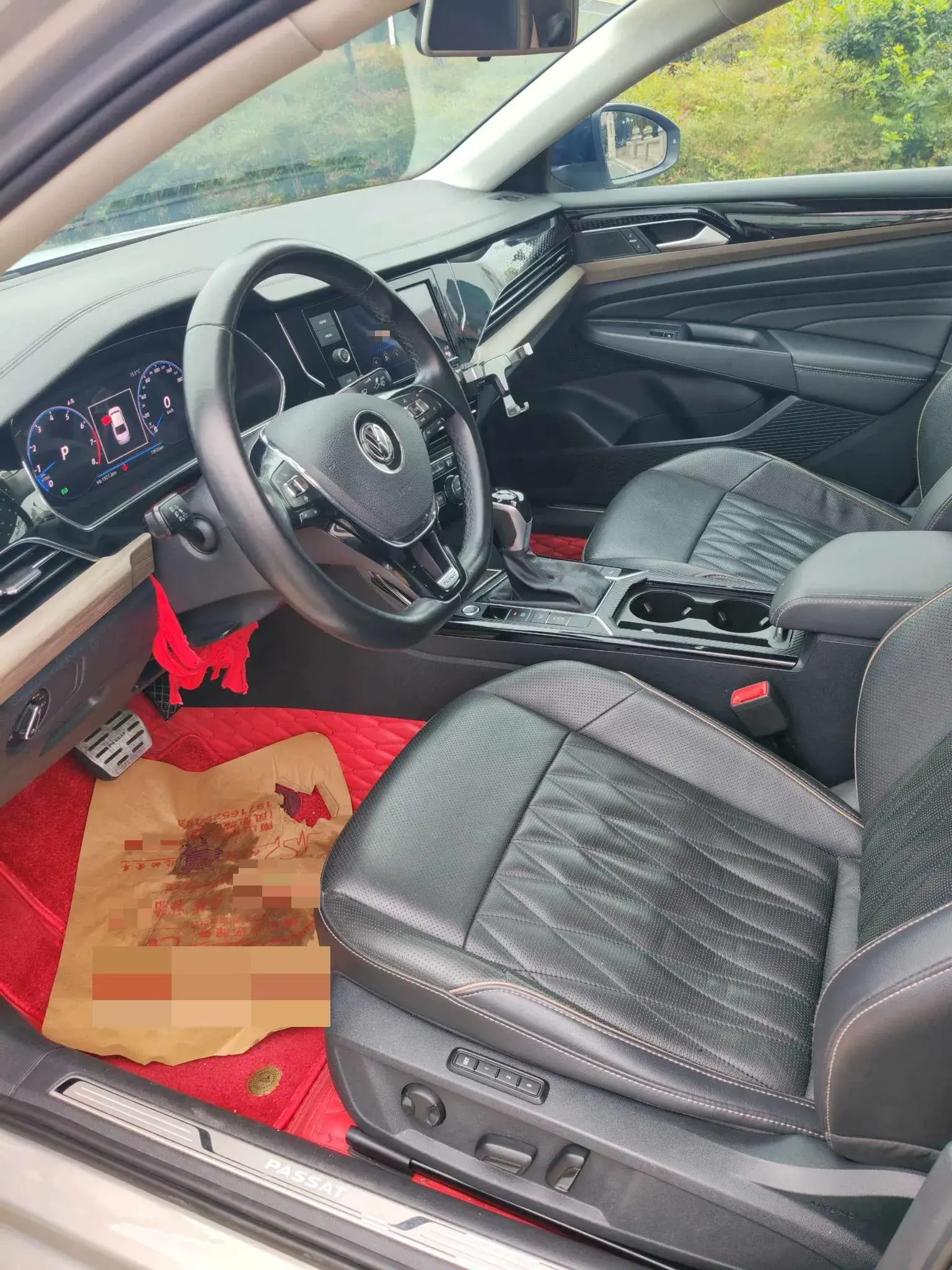 2019 VOLKSWAGEN PASSAT thumbnail 4