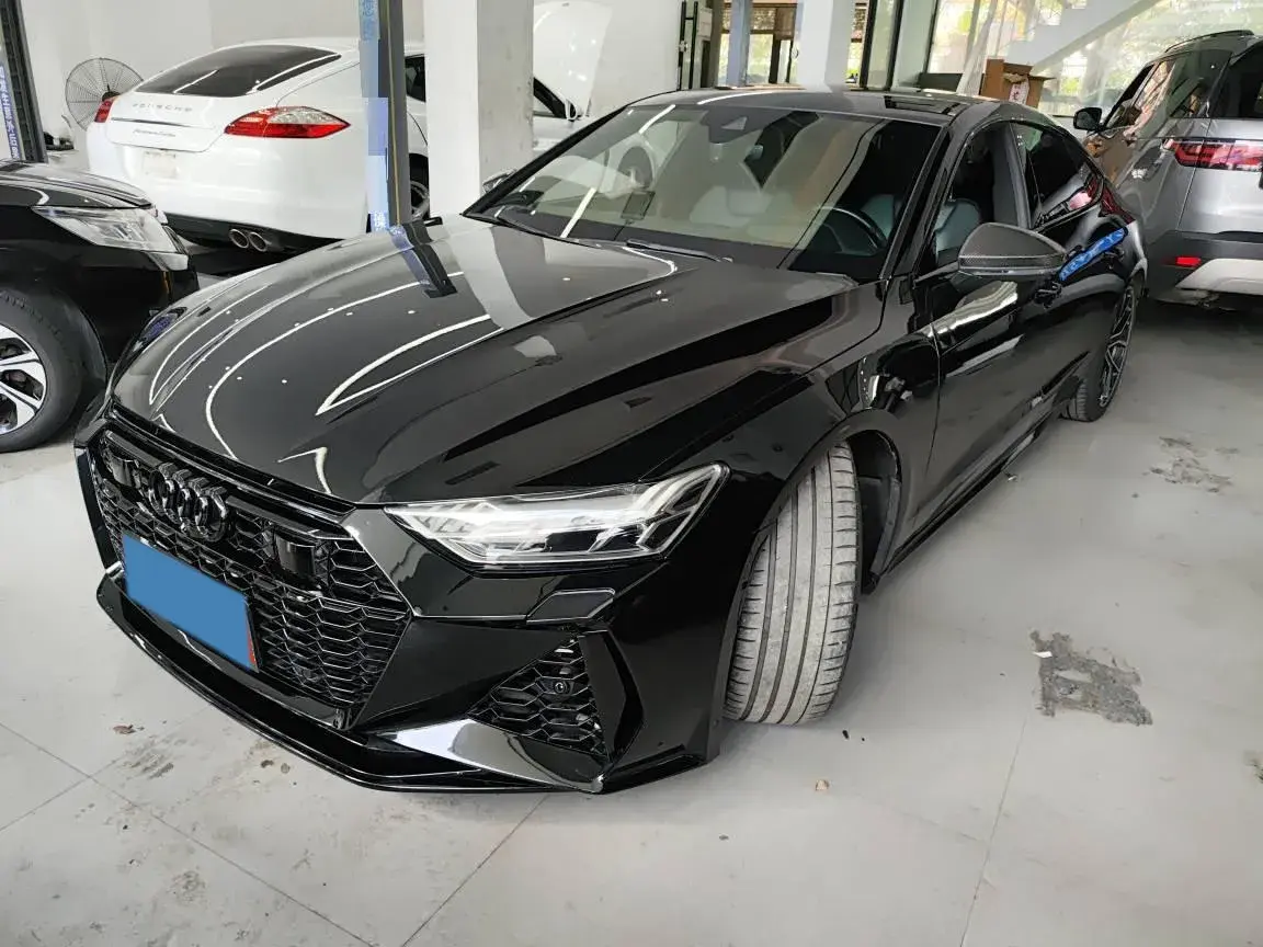 2021 AUDI A7 view 1