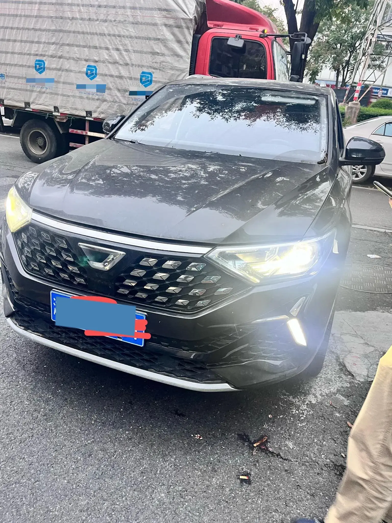 2022 JETTA VS5 thumbnail 3