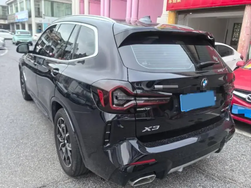 2022 BMW X3 thumbnail 2