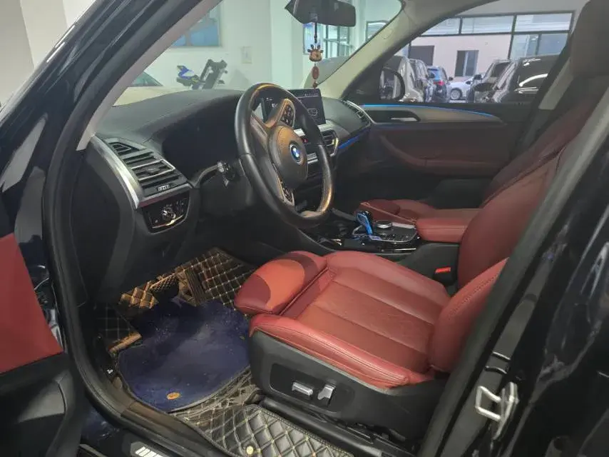 2022 BMW IX3 thumbnail 2