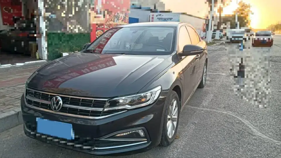 2021 VOLKSWAGEN BORA view 1