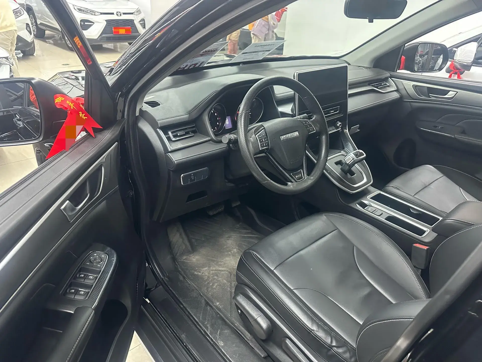 2022 HAVAL H6 thumbnail 2