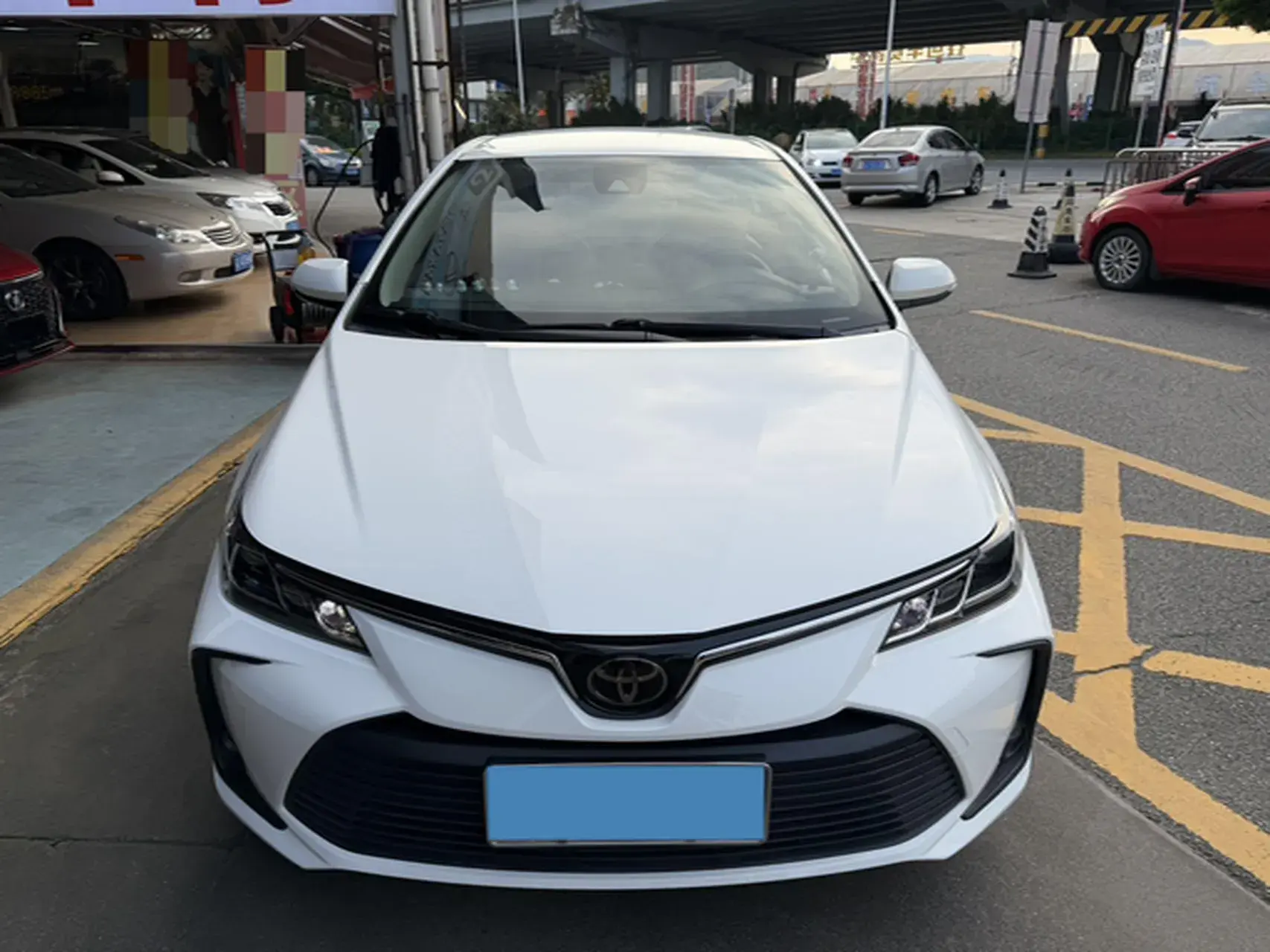 2021 TOYOTA COROLLA thumbnail 4