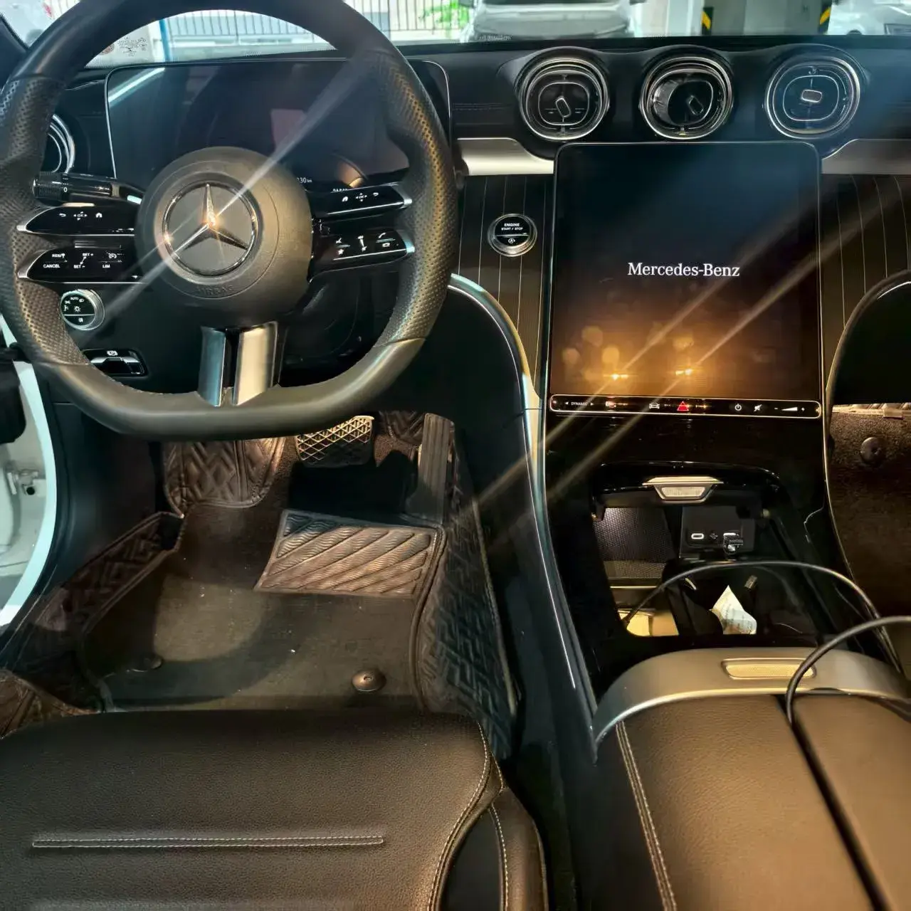 2022 MERCEDES-BENZ C thumbnail 3