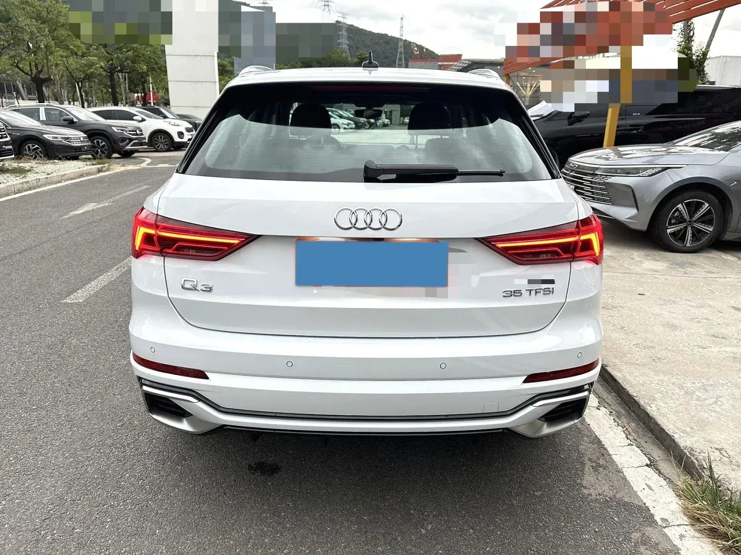 2024 AUDI Q2L thumbnail 3