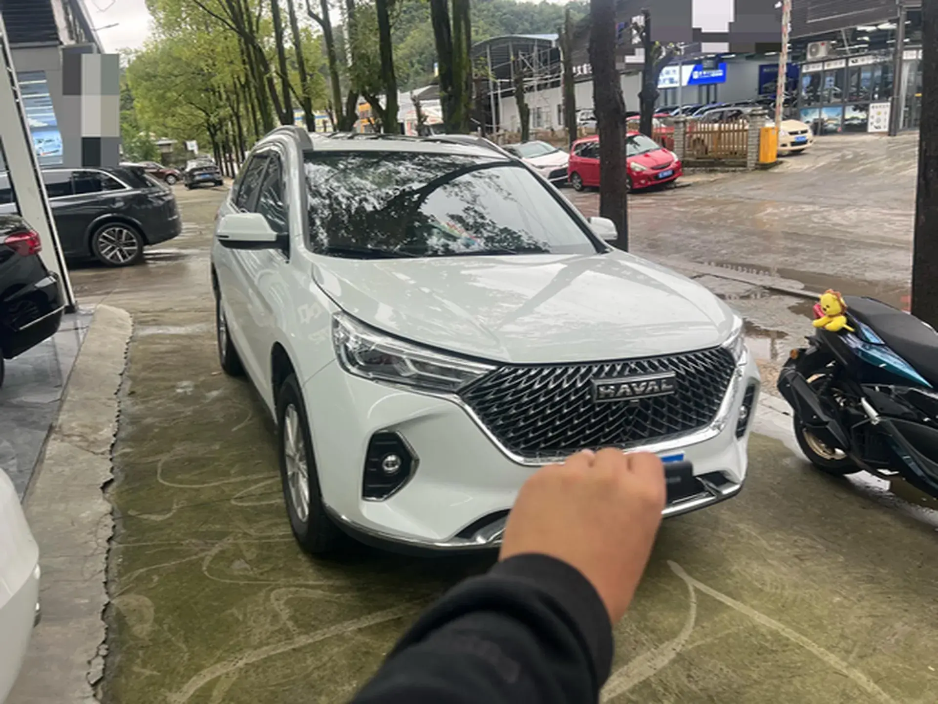 2023 HAVAL M6 thumbnail 2