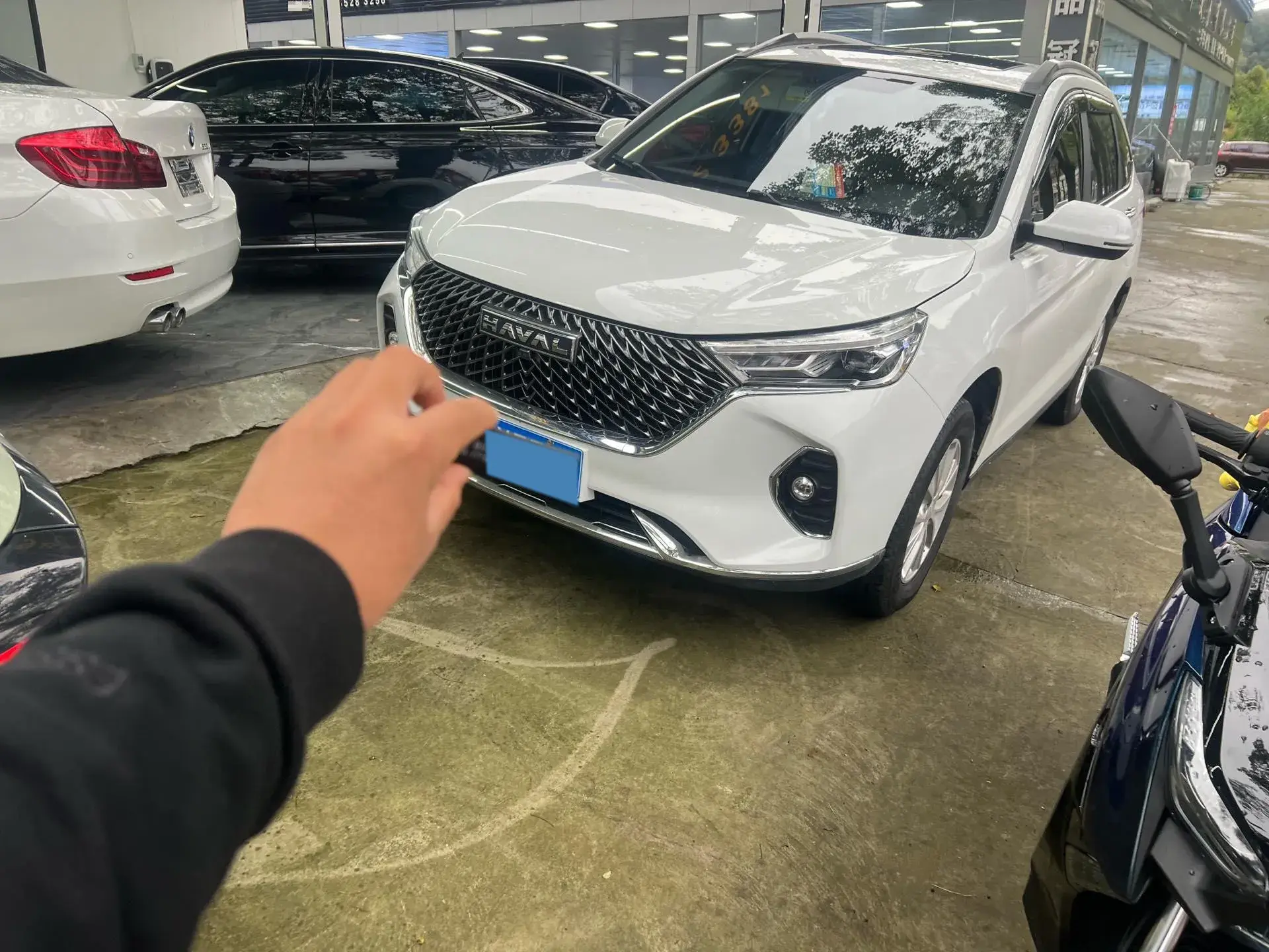 2023 HAVAL M6 view 1