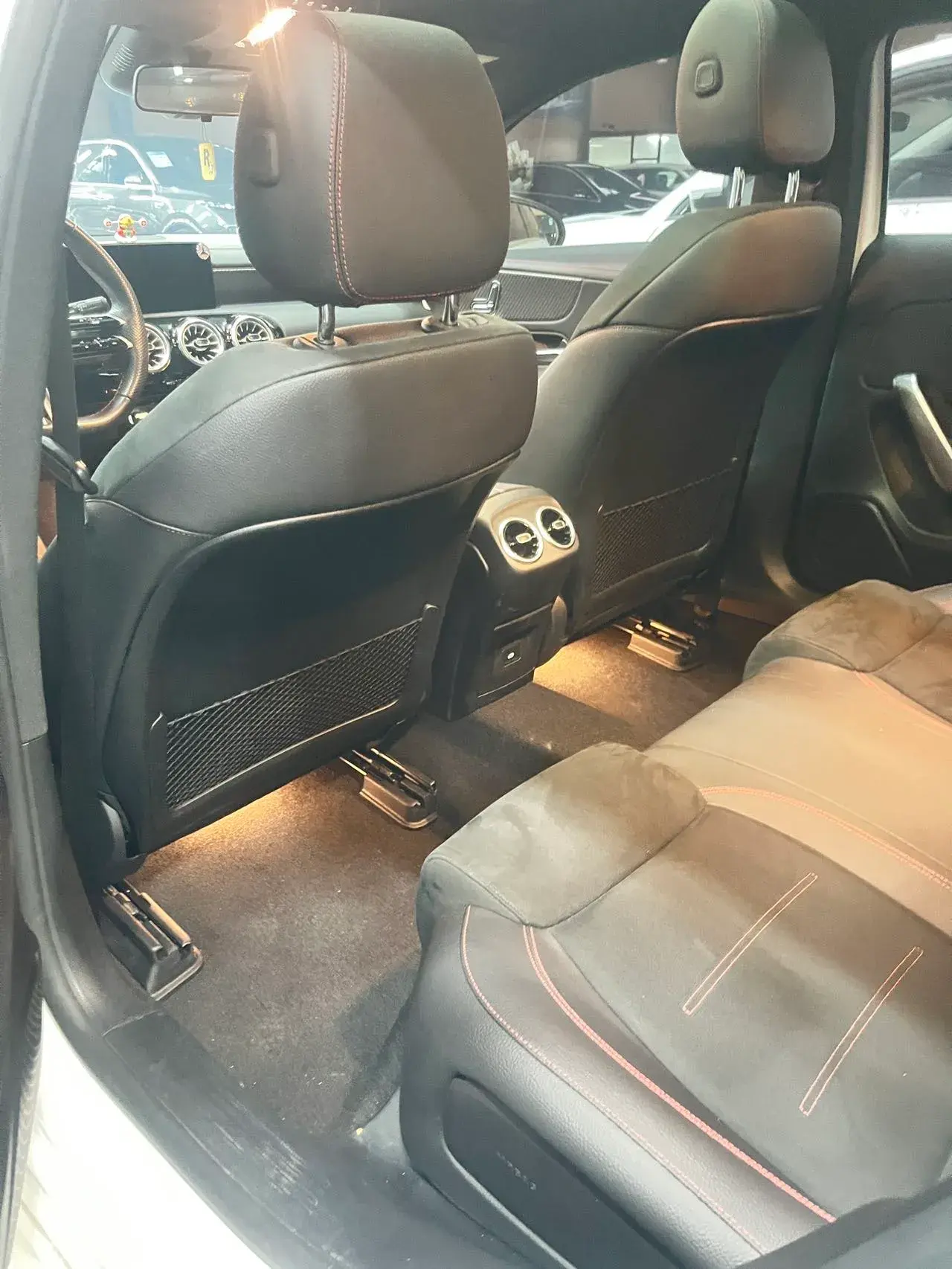 2024 MERCEDES-BENZ A thumbnail 4