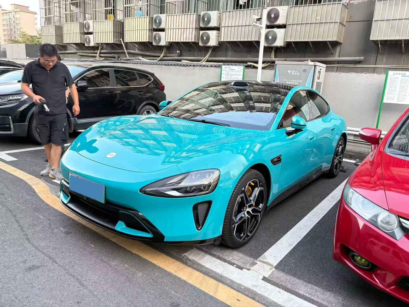 2024 MI SU7 thumbnail 2