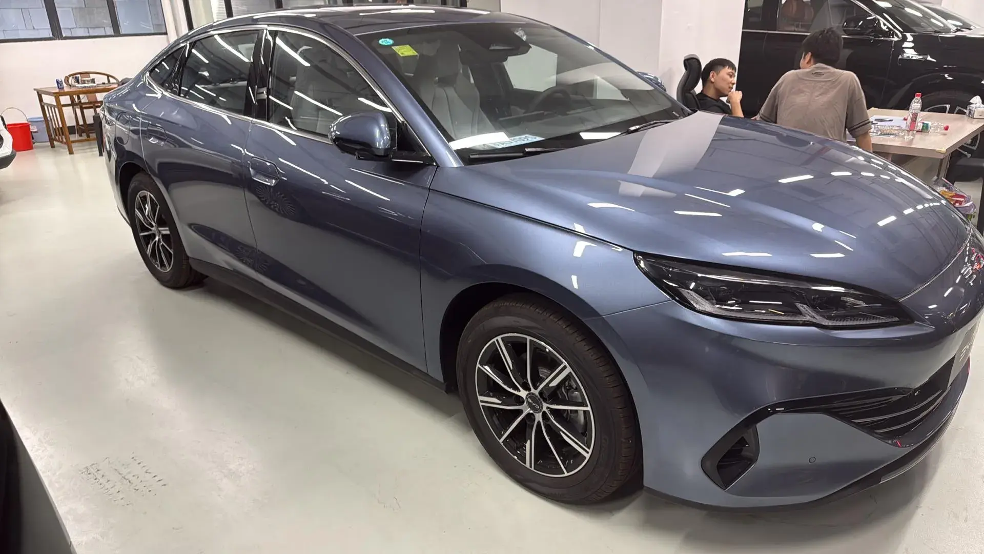 2024 BYD SEAL thumbnail 2