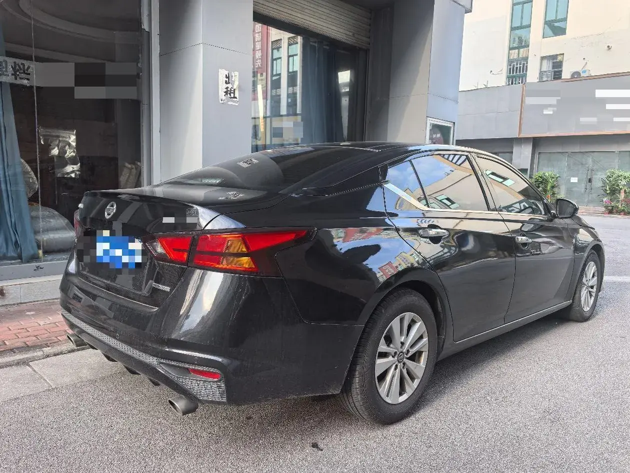 2020 NISSAN TEANA thumbnail 4