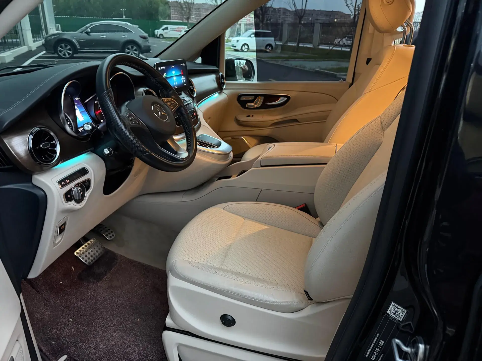 2021 MERCEDES-BENZ V thumbnail 3