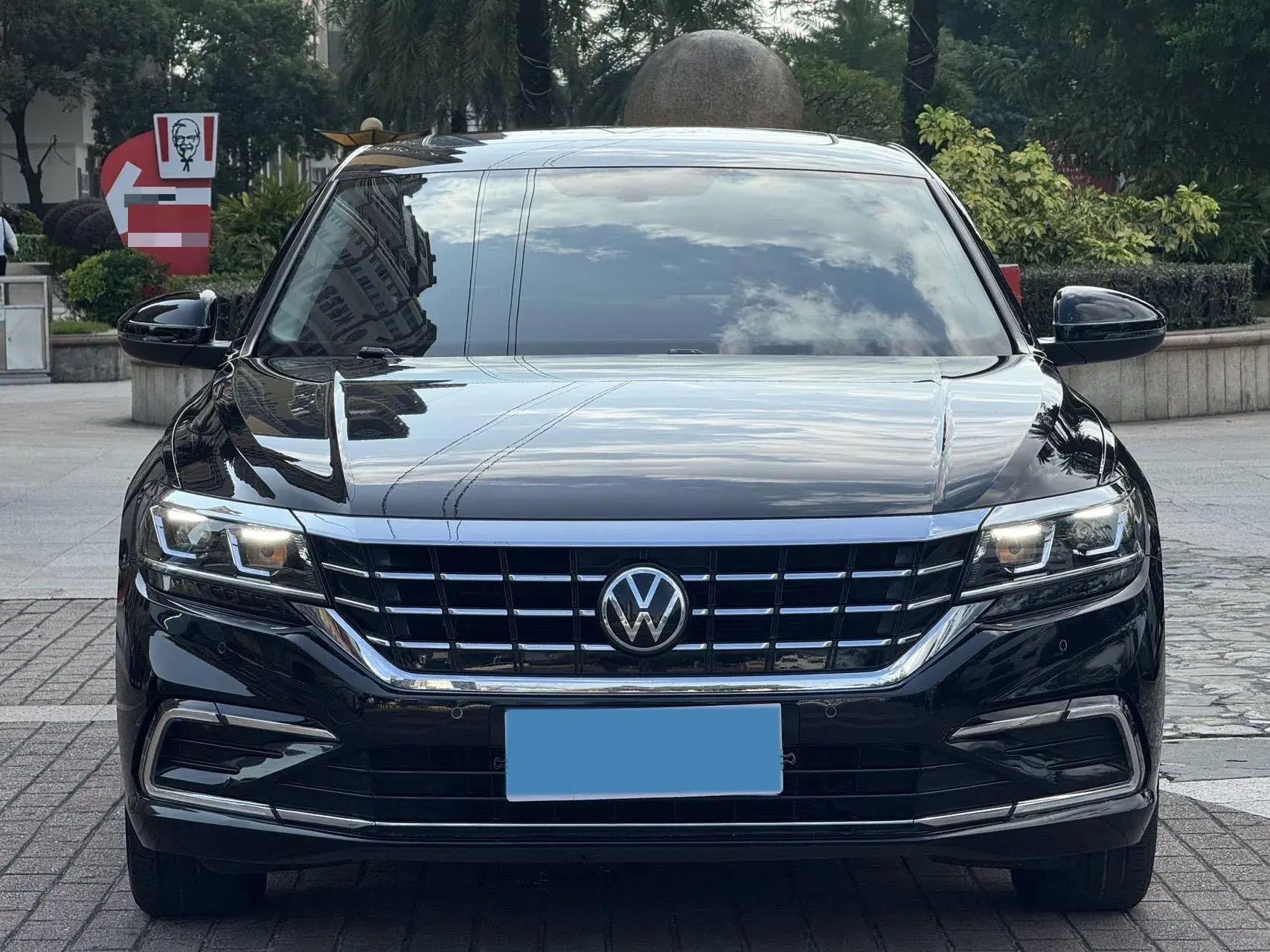 2021 VOLKSWAGEN PASSAT thumbnail 2