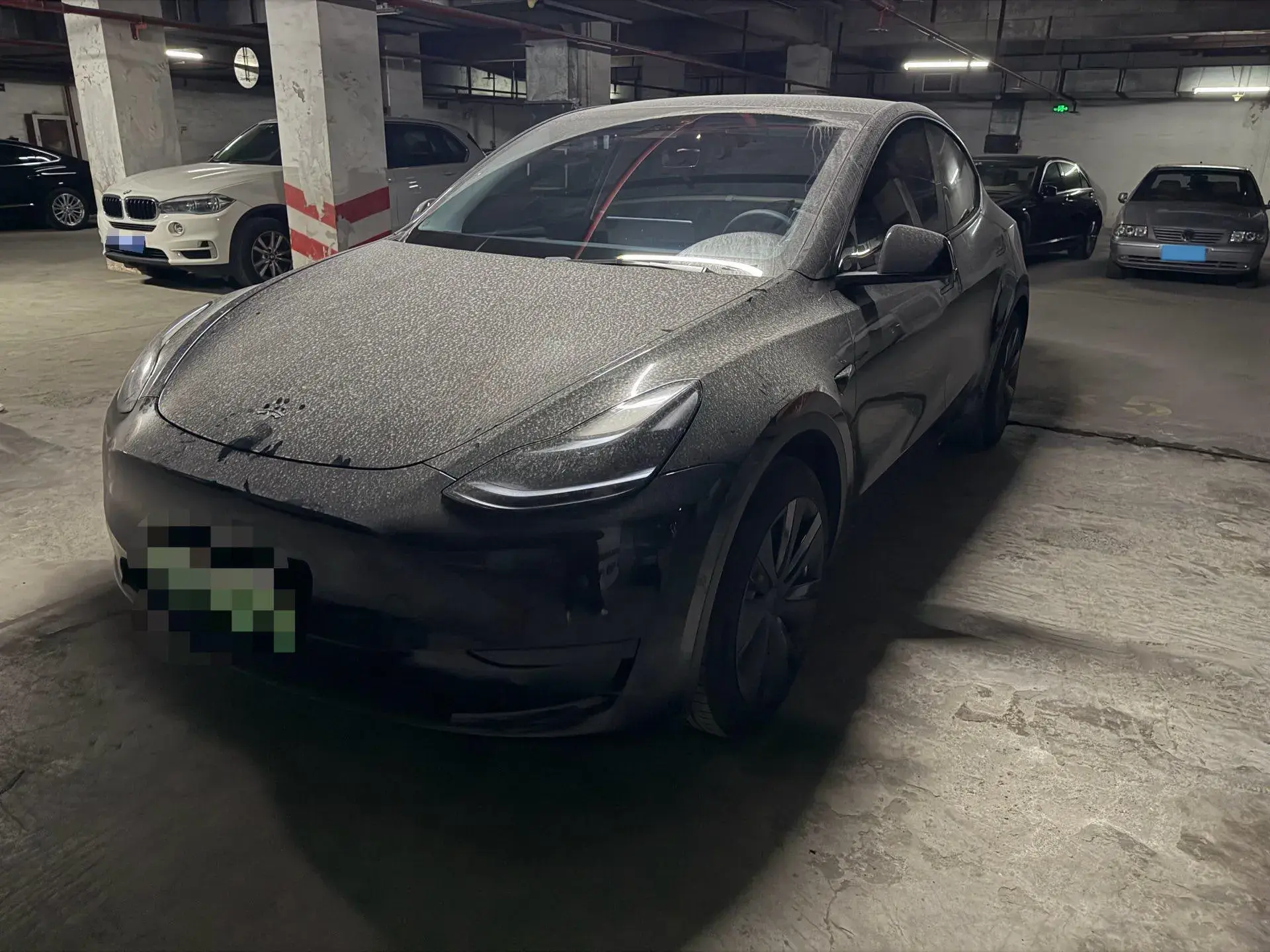 2022 TESLA MODEL view 1