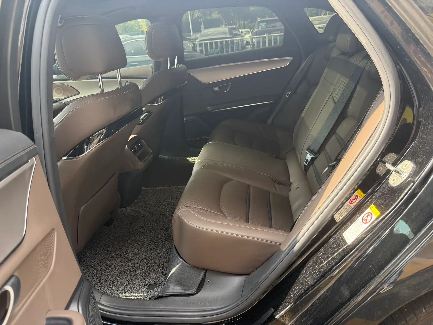 2020 BYD HAN thumbnail 4