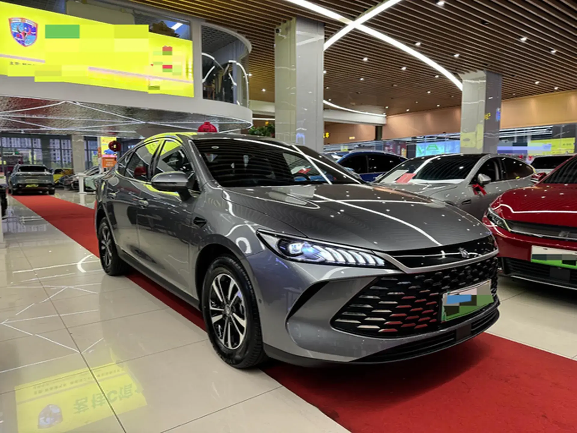 2025 BYD QIN thumbnail 3