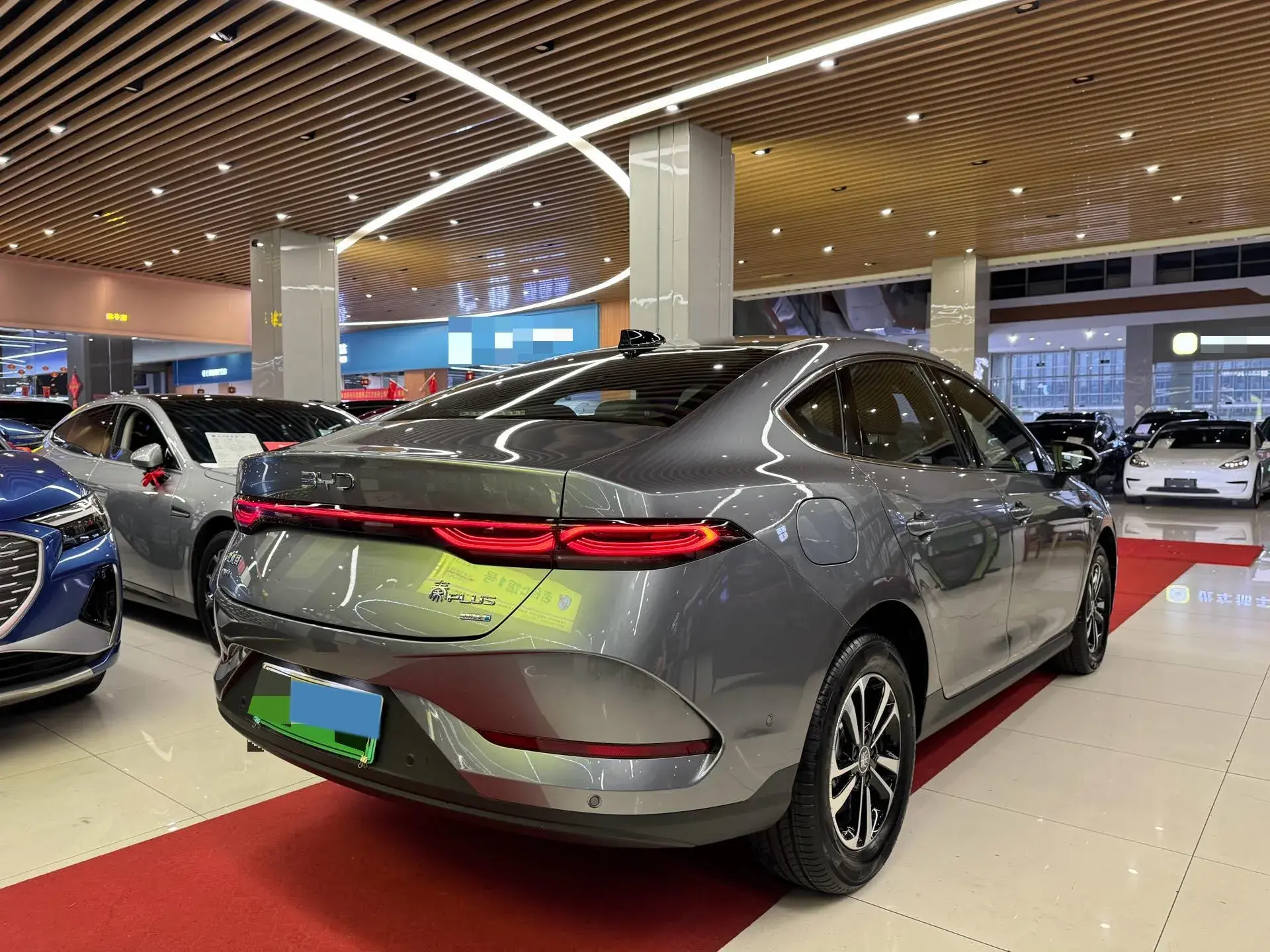 2025 BYD QIN thumbnail 4