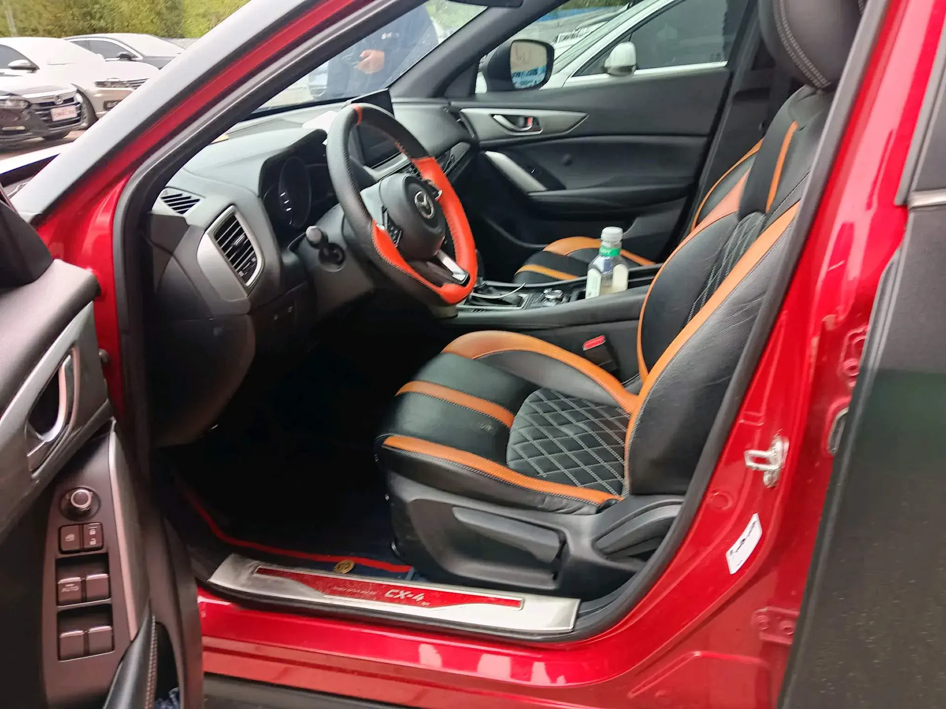 2018 MAZDA CX-4 thumbnail 2