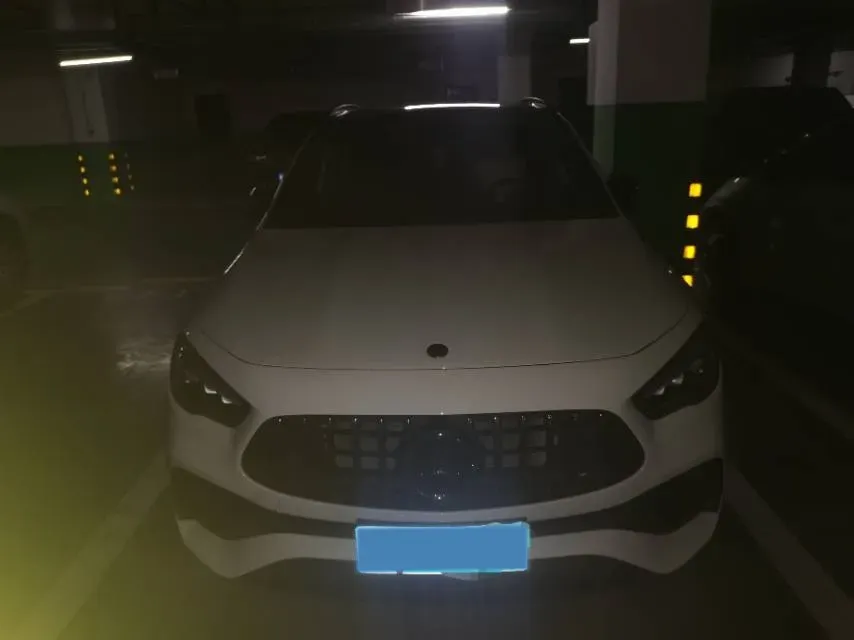 2022 Mercedes-Benz GLA AMG 2.0T 306HP L4 8DCT,autocango,china used car exporter,china ev exporter,chinese used car exporter,chinese used ev exporter