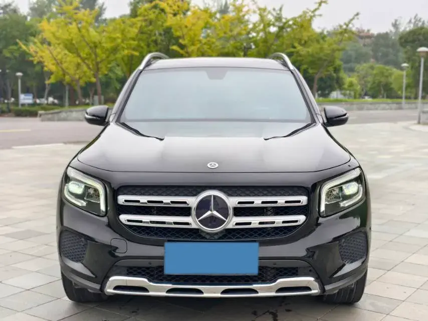2022 MERCEDES-BENZ GLB thumbnail 2