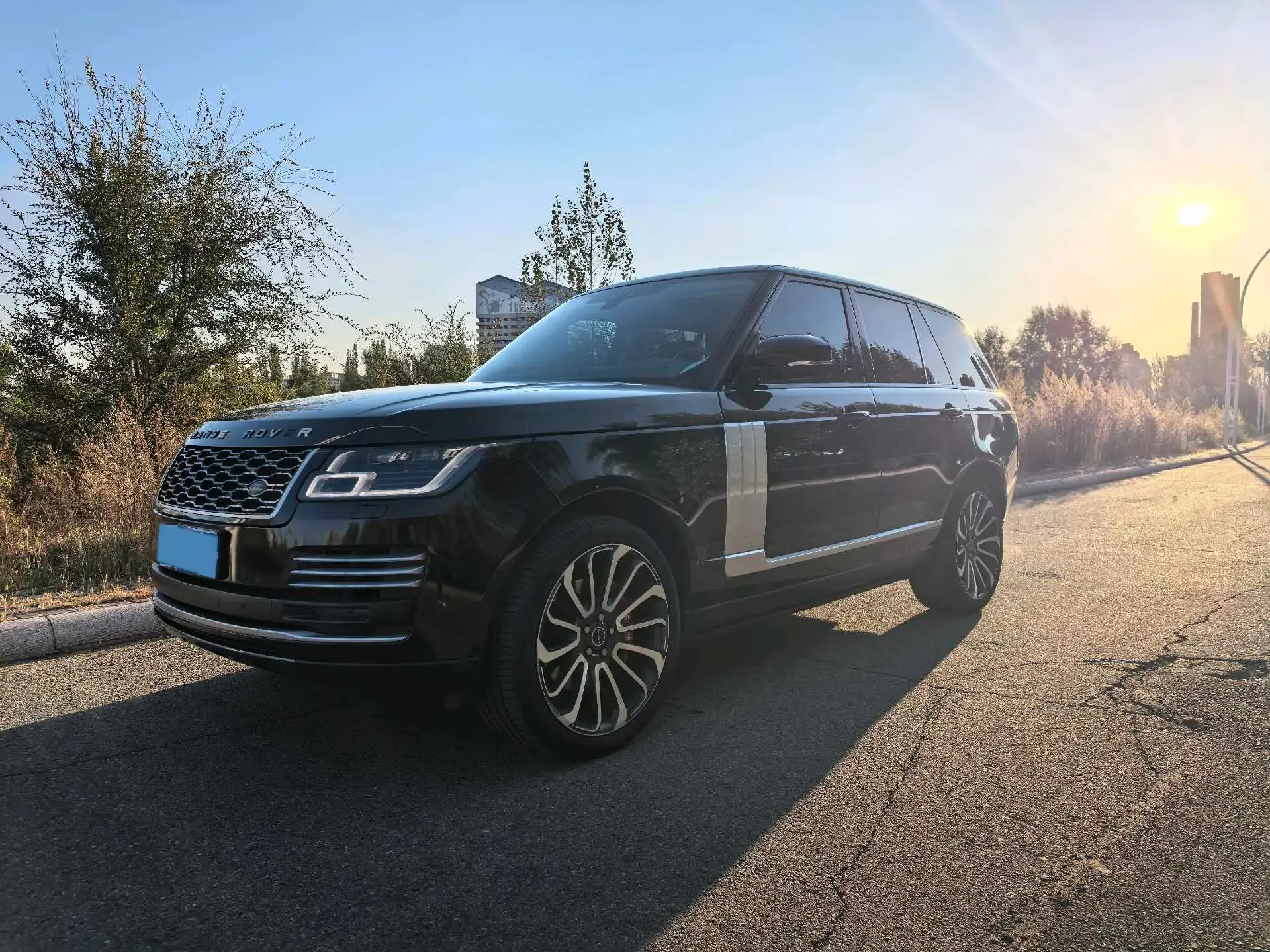 2018 LAND ROVER view 1